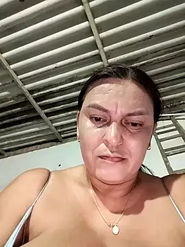 Snapshot of Horny-Mommy-Dirty chatting on September 15, 3:07 am Horny-Mommy-Dirty online show from September 15, 3:07 am