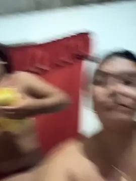 Horny-Mommy-Dirty online show from December 13, 8:04 pm