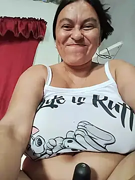 Horny-Mommy-Dirty online show from May 17, 1:33 pm