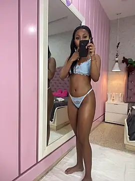 GabrielaLugo online show from December 19, 12:07 pm