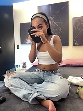 GabrielaLugo online show from May 12, 11:49 am