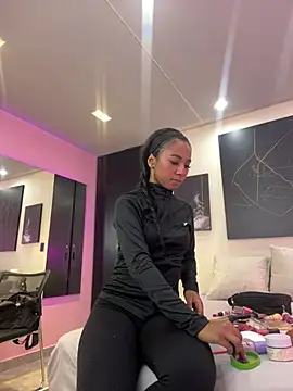 GabrielaLugo online show from February 6, 12:12 pm