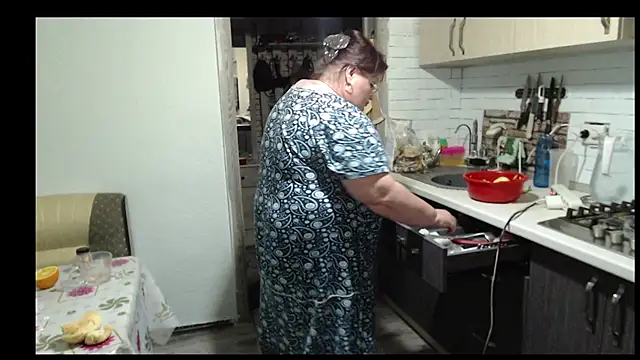 Snapshot of Goddess57 chatting on June 3, 6:34 pm Goddess57 online show from June 3, 6:34 pm