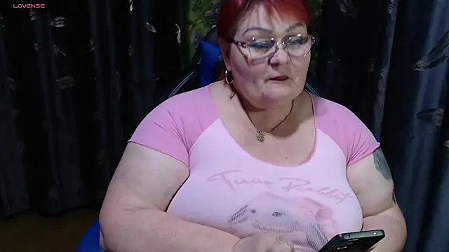 Snapshot of Goddess57 chatting on March 16, 3:39 pm Goddess57 online show from March 16, 3:39 pm