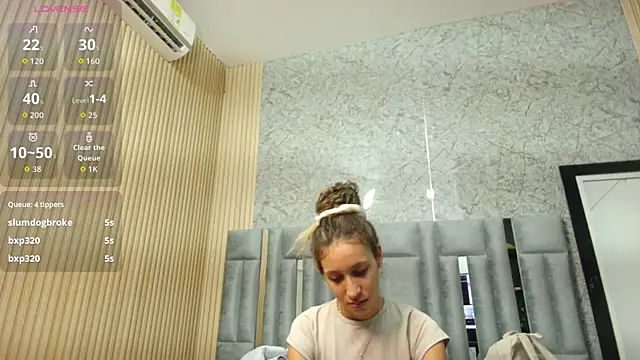 Beautifulskinny18 online show from February 9, 7:56 pm