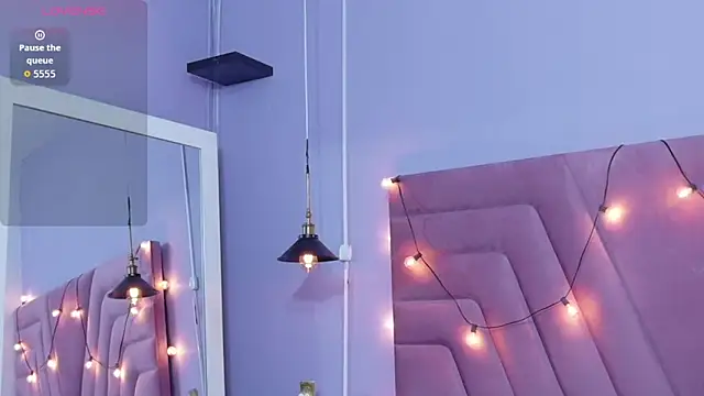 Beautifulskinny18 online show from March 18, 7:48 pm