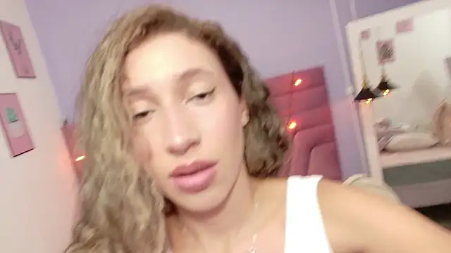 Beautifulskinny18 online show from February 8, 8:17 pm