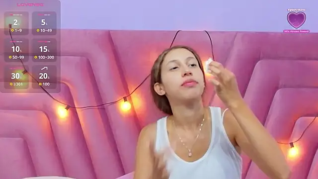 Beautifulskinny18 online show from February 19, 7:33 pm