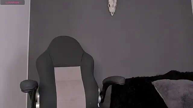 Aliz01 online show from January 21, 11:34 pm