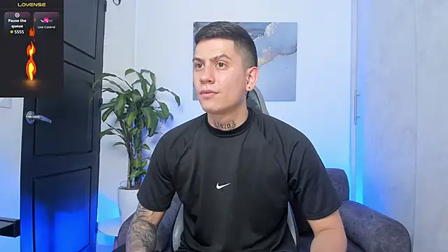 Yeiko Romero  online show from October 11, 9:38 pm