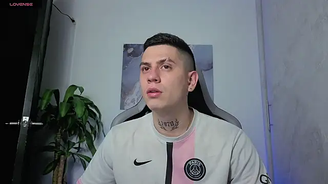 Yeiko Romero  online show from March 5, 11:21 pm