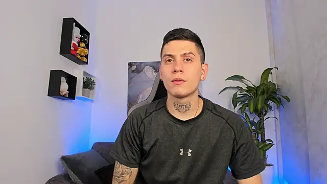 Yeiko Romero  online show from September 9, 5:22 pm