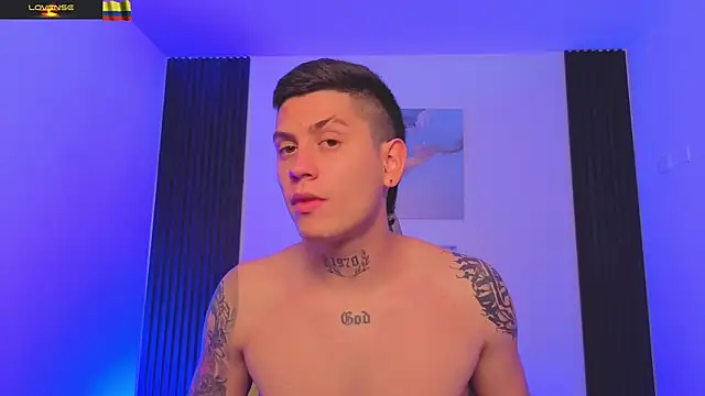 Yeiko Romero  online show from July 14, 5:19 pm