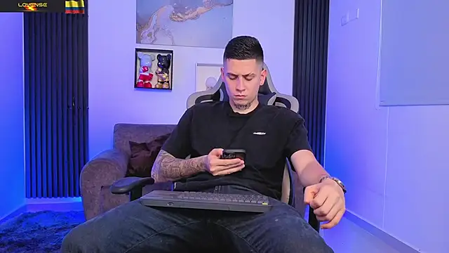 Yeiko Romero  online show from July 1, 5:35 pm