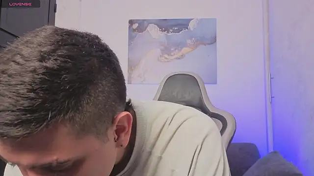 Yeiko Romero  online show from March 12, 7:07 pm