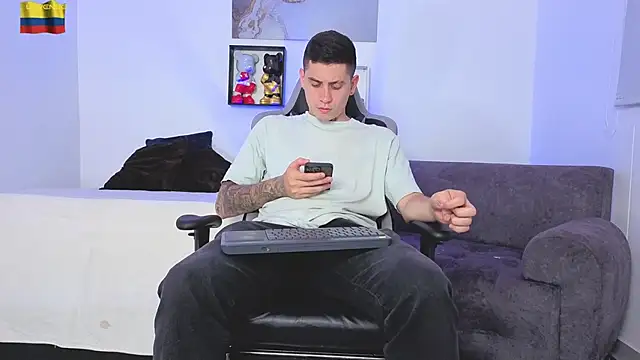 Yeiko Romero  online show from May 6, 11:31 pm