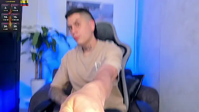 Yeiko Romero  online show from February 8, 6:11 am