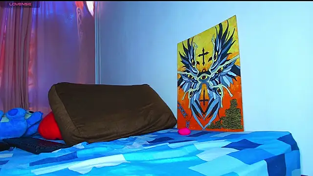 Thomass00 online show from October 4, 5:25 pm