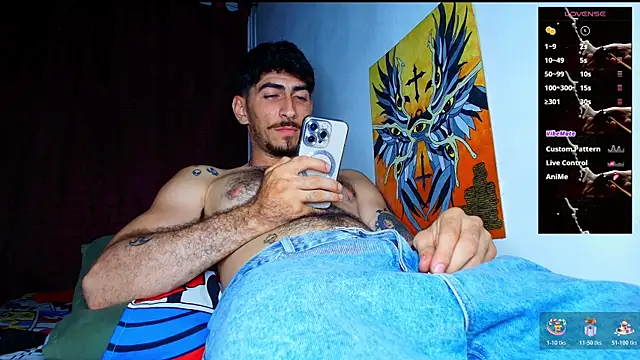 Thomass00 online show from November 18, 12:15 am