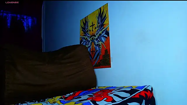 Snapshot of Thomass00 chatting on January 18, 5:16 pm Thomass00 online show from January 18, 5:16 pm