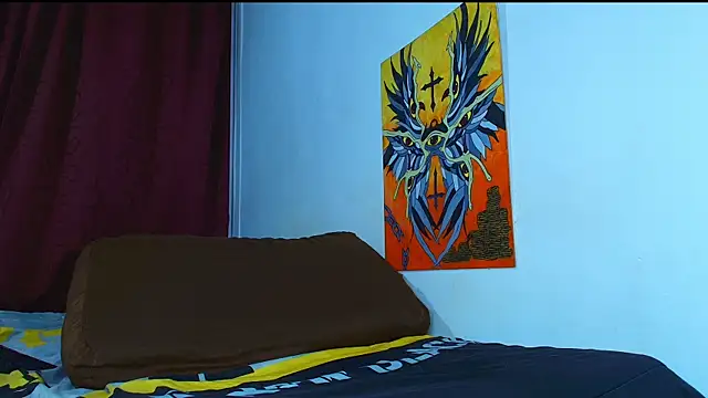 Thomass00 online show from October 28, 12:11 am