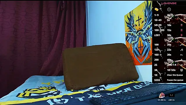 Thomass00 online show from October 24, 12:20 am