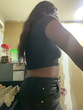 TIFFANYYSTAR online show from November 3, 2:53 pm