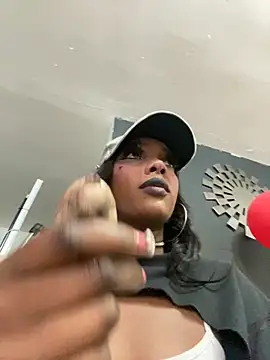 TIFFANYYSTAR online show from October 24, 1:54 pm