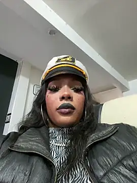 TIFFANYYSTAR online show from October 22, 2:16 pm