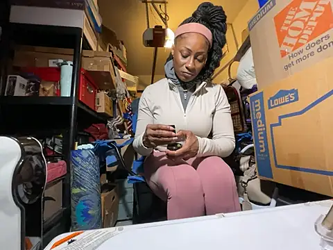 wynterheat online show from February 11, 10:37 am