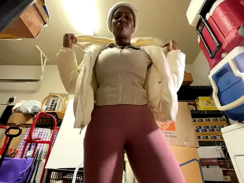 wynterheat online show from December 23, 7:40 am