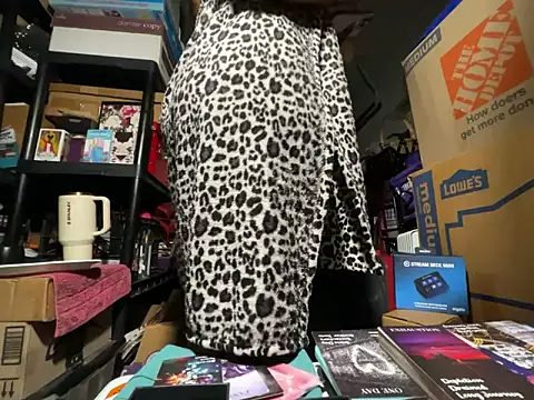 wynterheat online show from April 17, 9:45 am