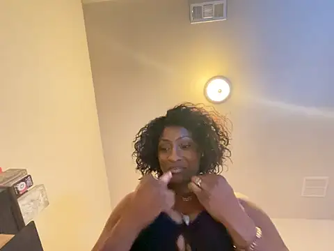 wynterheat online show from April 5, 11:06 am