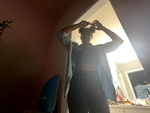 wynterheat online show from November 20, 1:34 pm