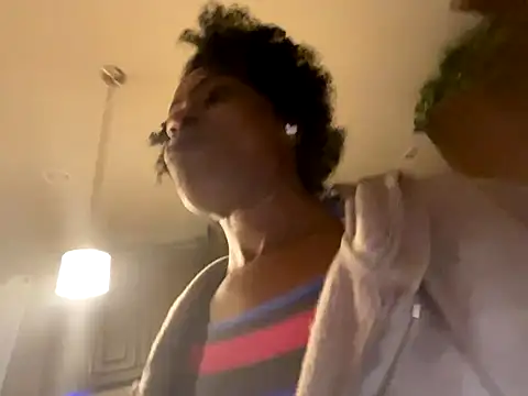 wynterheat online show from November 14, 3:32 am