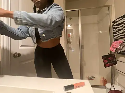 wynterheat online show from April 13, 9:57 am