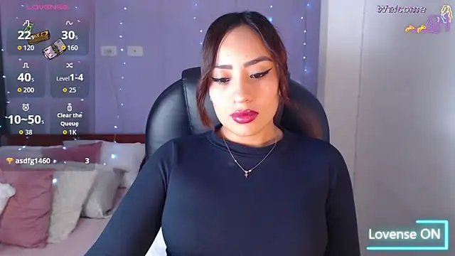 Snapshot of Paulina_627 chatting on March 23, 3:45 pm Paulina 627 online show from March 23, 3:45 pm