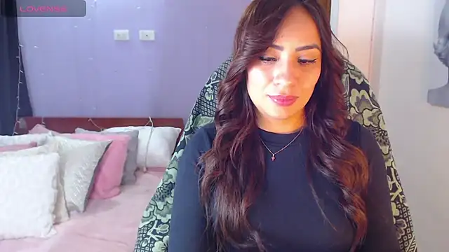 Snapshot of Paulina_627 chatting on February 8, 11:46 pm Paulina 627 online show from February 8, 11:46 pm