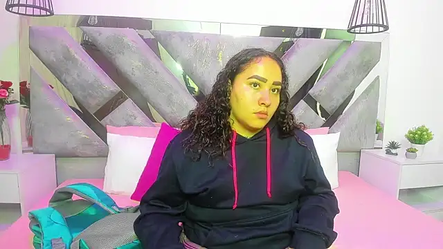 Snapshot of Ayla_martinez chatting on September 10, 1:59 am Ayla martinez online show from September 10, 1:59 am
