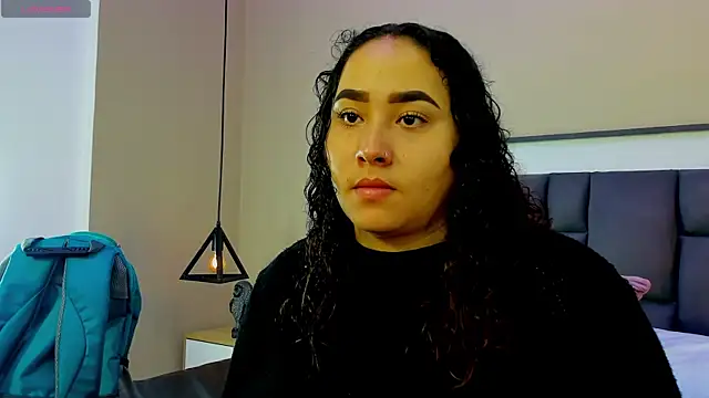 Snapshot of Ayla_martinez chatting on September 14, 2:01 am Ayla martinez online show from September 14, 2:01 am