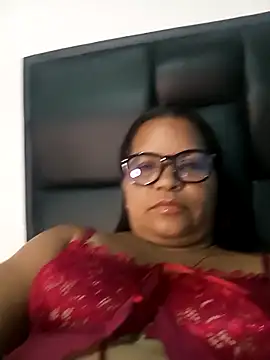 Snapshot of Sikiu_40 chatting on May 6, 4:27 am Sikiu 40 online show from May 6, 4:27 am