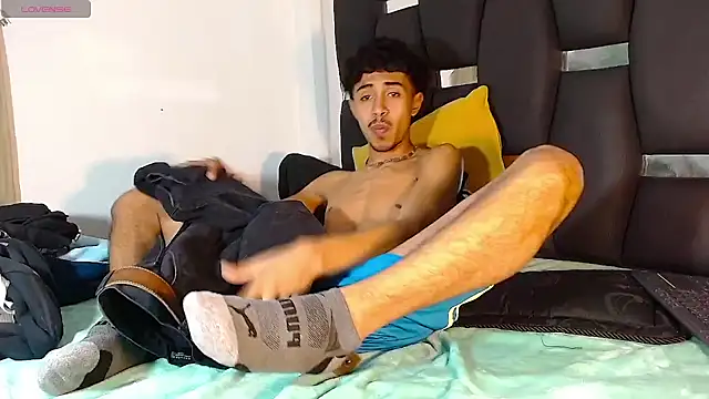 RyanRizzo online show from February 11, 7:38 pm