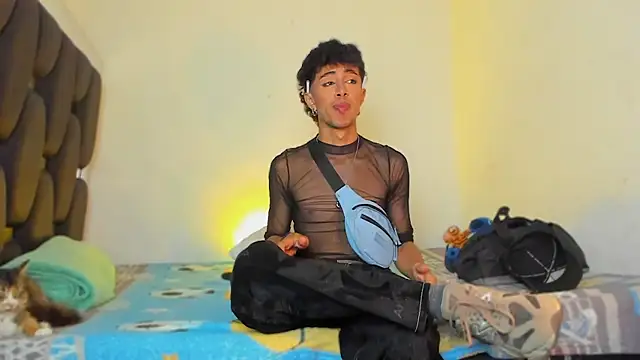 RyanRizzo online show from November 13, 8:29 am