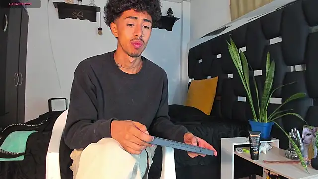 RyanRizzo online show from March 15, 5:41 am