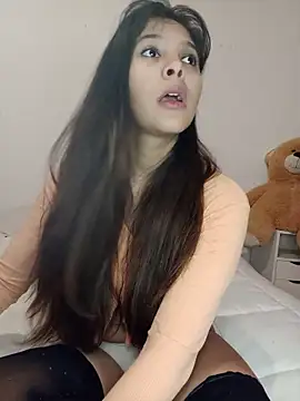apriilhot online show from June 4, 1:32 am