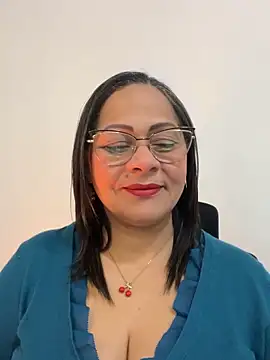Snapshot of milf_ann48 chatting on September 28, 1:12 am milf ann48 online show from September 28, 1:12 am