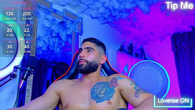 Rich boy01 online show from April 14, 12:15 am