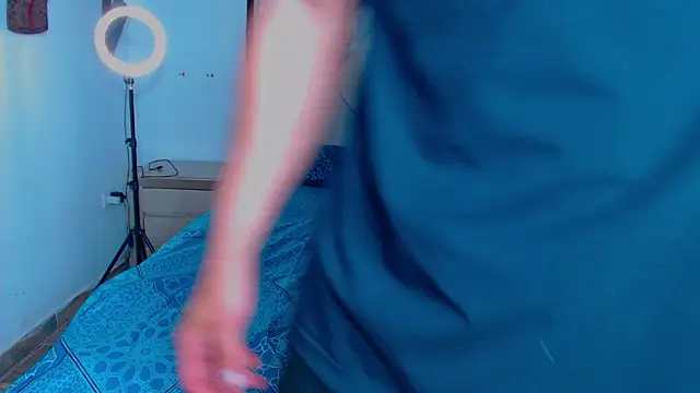 Rich boy01 online show from March 5, 12:44 pm