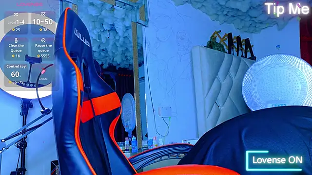 Rich boy01 online show from March 6, 11:00 pm