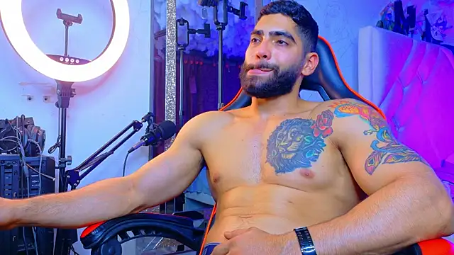 Rich boy01 online show from April 22, 11:44 pm